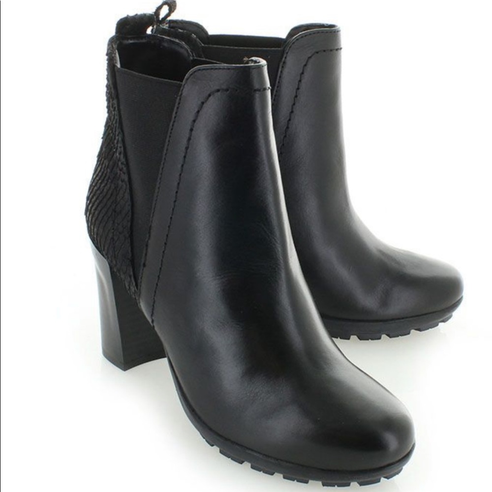 CARMELA FOOTWEAR Botín Sra Piel Negro